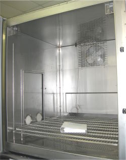 Used THERMOTRON SE-2000-10 Humidity Chambers, Production Chambers, Temperature Chambers, Temperature Humidity Chambers