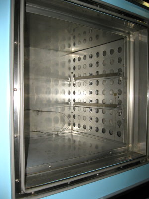 Used BLUE M POM-203A-1 Industrial Ovens, Laboratory Ovens, Annealing Ovens