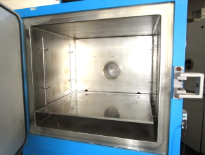 Used CASCADE TEK SVO9 Industrial Ovens, Laboratory Ovens, Vacuum Ovens, High Vacuum Ovens