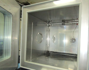 Used THERMOTRON XSM-8-8800 Production Chambers, Temperature Chambers, Temperature Humidity Chambers