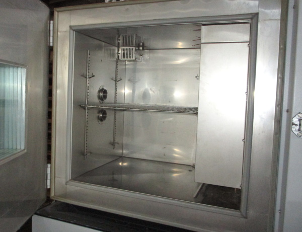 Used THERMOTRON S5.5C Production Chambers, Temperature Chambers, Bench Top Temperature Chambers